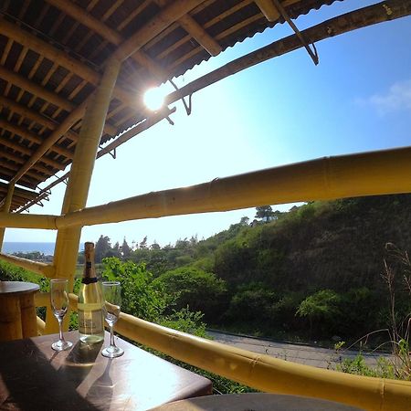 ホテル Punta Hills Montañita エクステリア 写真