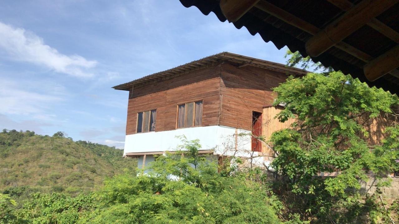 ホテル Punta Hills Montañita エクステリア 写真
