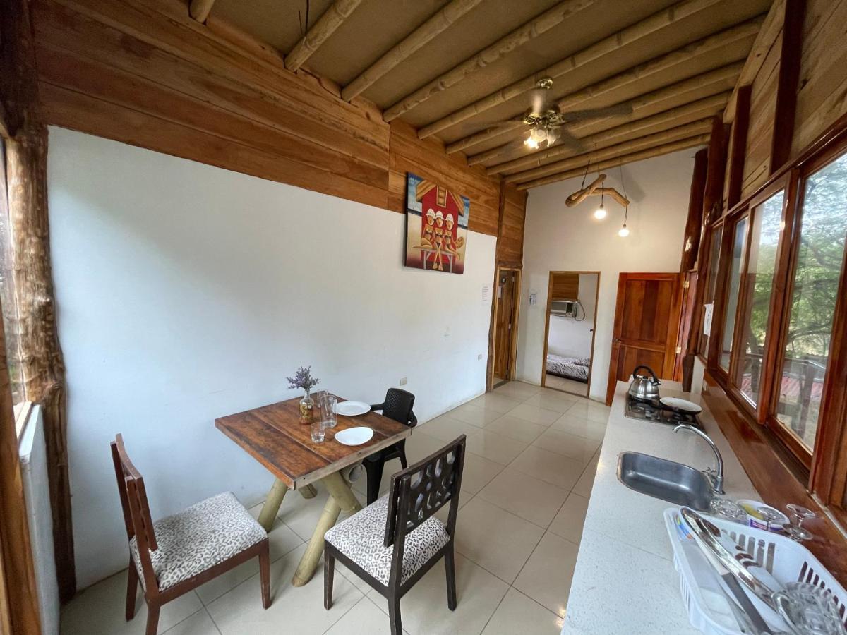 ホテル Punta Hills Montañita エクステリア 写真